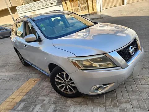 nissan pathfinder image Nissan Pathfinder 2013