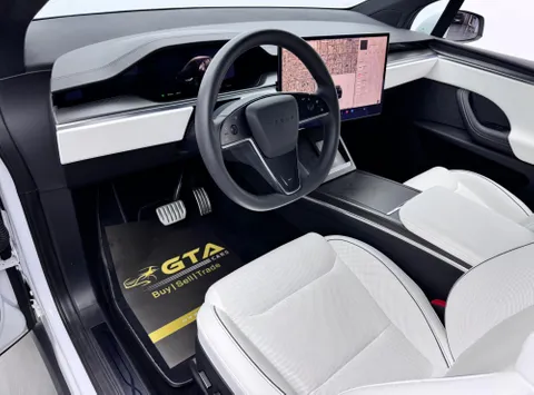 Tesla Model X Plaid AWD 2023