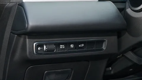 New Mitsubishi Airtrek EV 2022