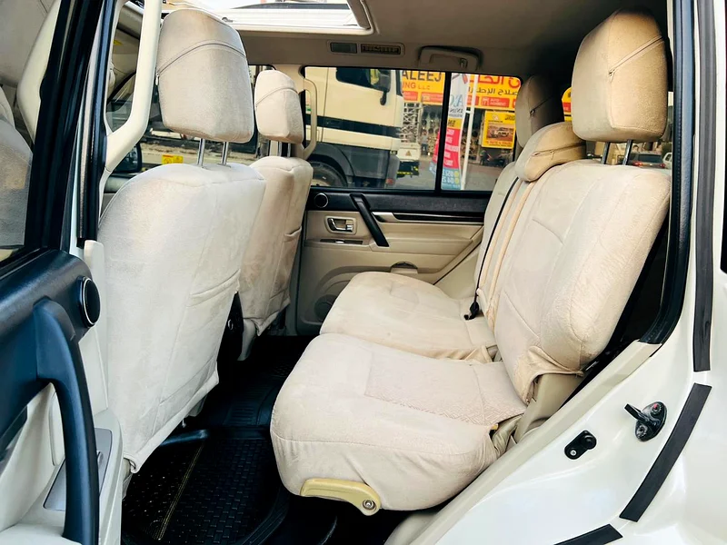 Mitsubishi Pajero 2011