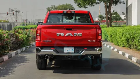 New RAM 1500 Laramie Crew Cab 2025