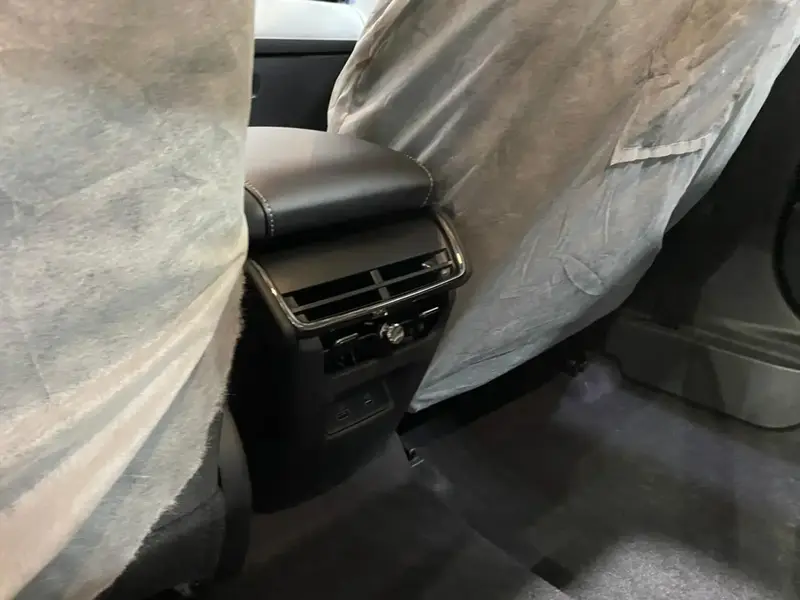 Ford Taurus 2025