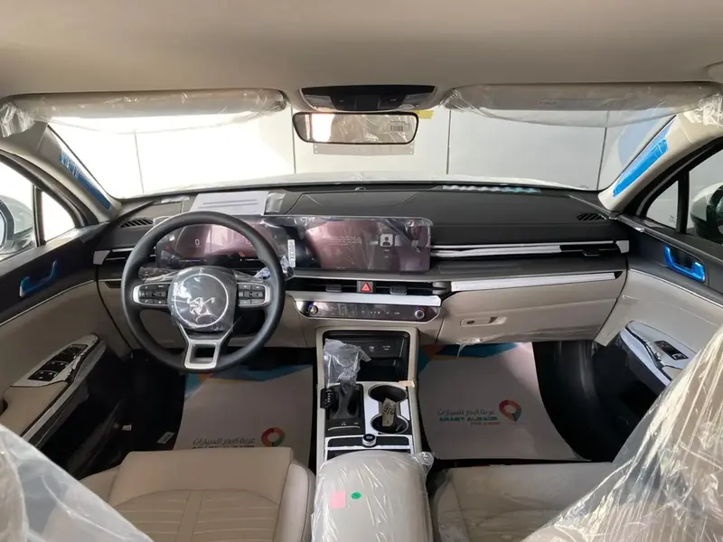 KIA K5 2025
