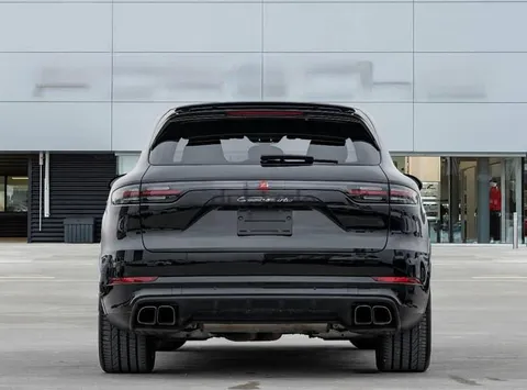 Discover undefined undefined Exterior Interior Images.Find all aspects and details of cars.