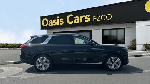 Hongqi E-HS9 Deluxe (6 Seats) 2022