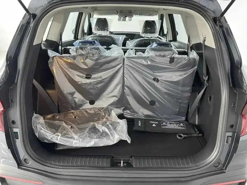 KIA Carens 2024
