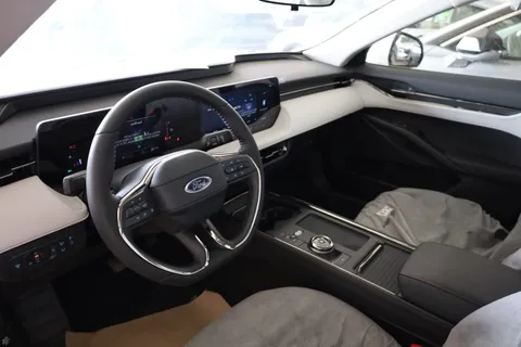 New Ford Taurus 2023