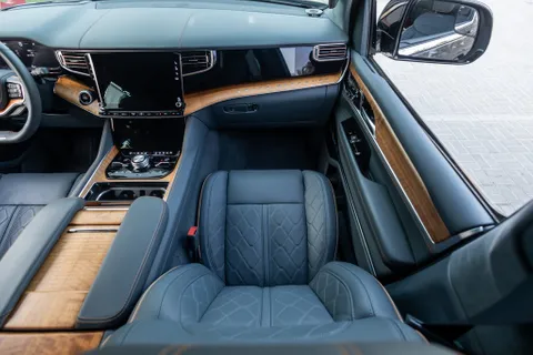 New Jeep Grand Wagoneer 2023