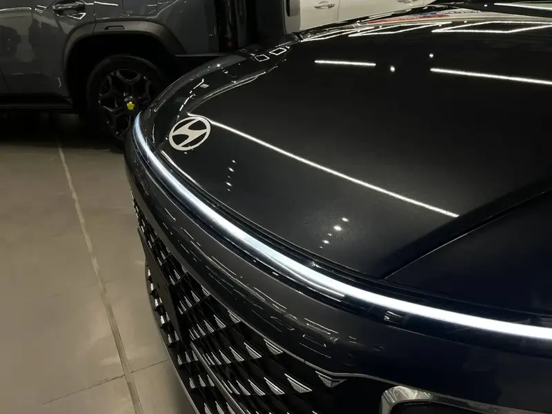 Hyundai Azera 2025