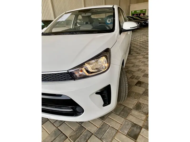 Discover undefined undefined Exterior Interior Images.Find all aspects and details of cars.