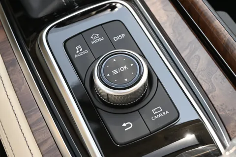 New Nissan Patrol 5.6L LE Type 2 2024