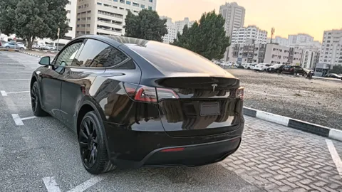 Tesla Model Y Long Range (AWD) 2022
