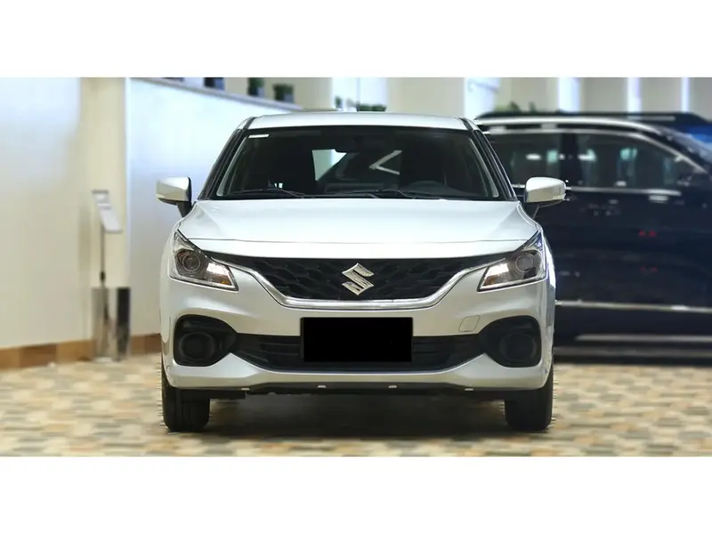 Discover undefined undefined Exterior Interior Images.Find all aspects and details of cars.