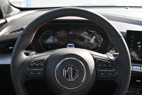 New MG GT 1.5T LUX 2024