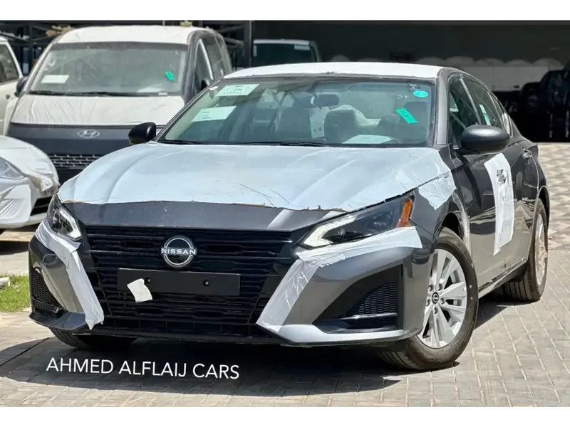 Discover undefined undefined Exterior Interior Images.Find all aspects and details of cars.