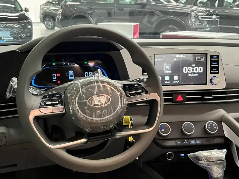 Hyundai Elantra 2025