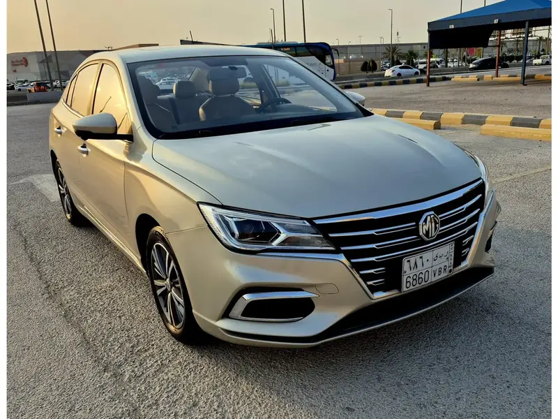 MG 5 2022
