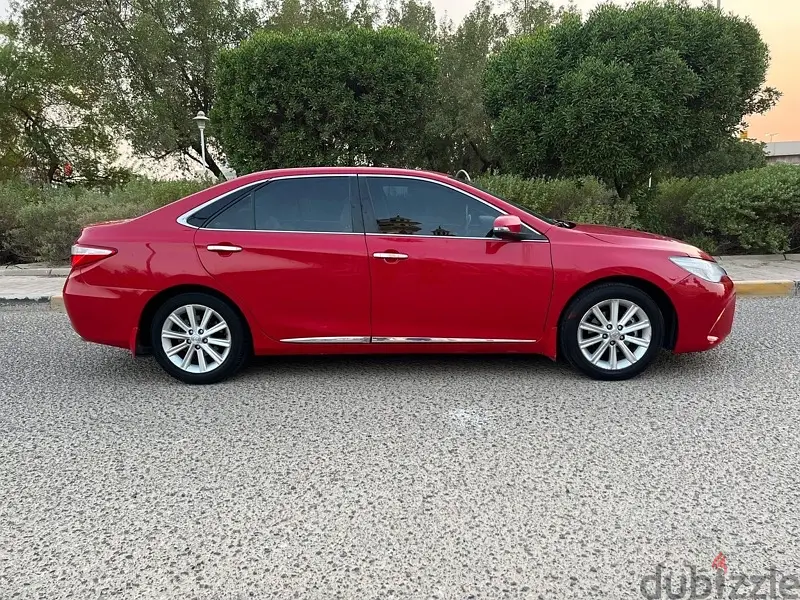 تويوتا كامري 2017