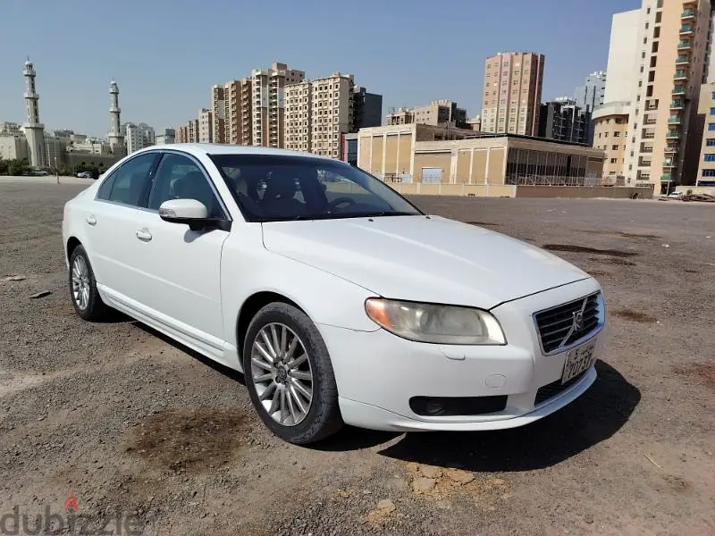فولفو S80 2008