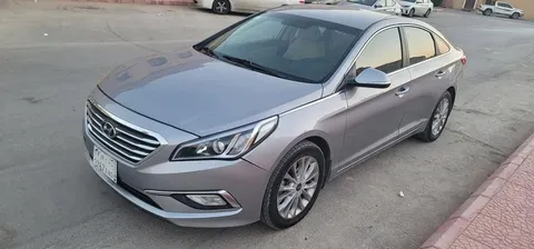 Discover undefined undefined Exterior Interior Images.Find all aspects and details of cars.