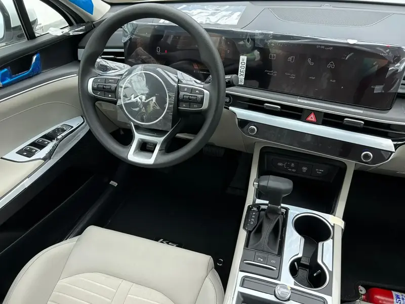 KIA K5 2025