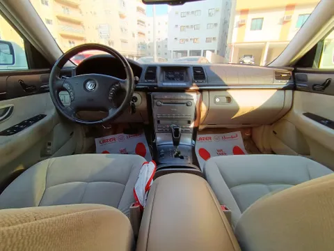 Discover undefined undefined Exterior Interior Images.Find all aspects and details of cars.