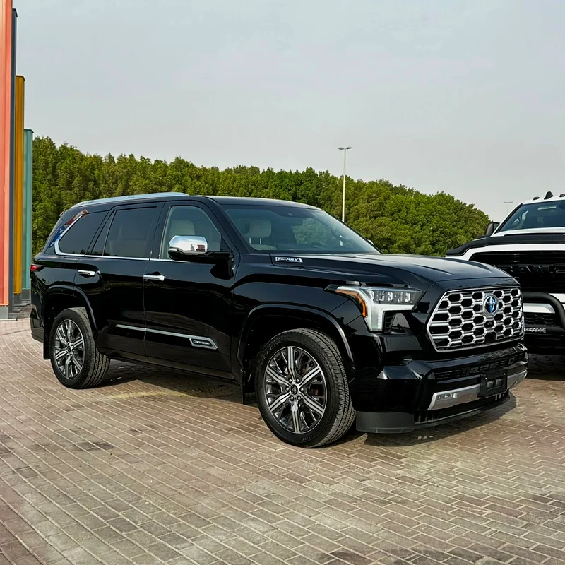 Toyota Sequoia 2024