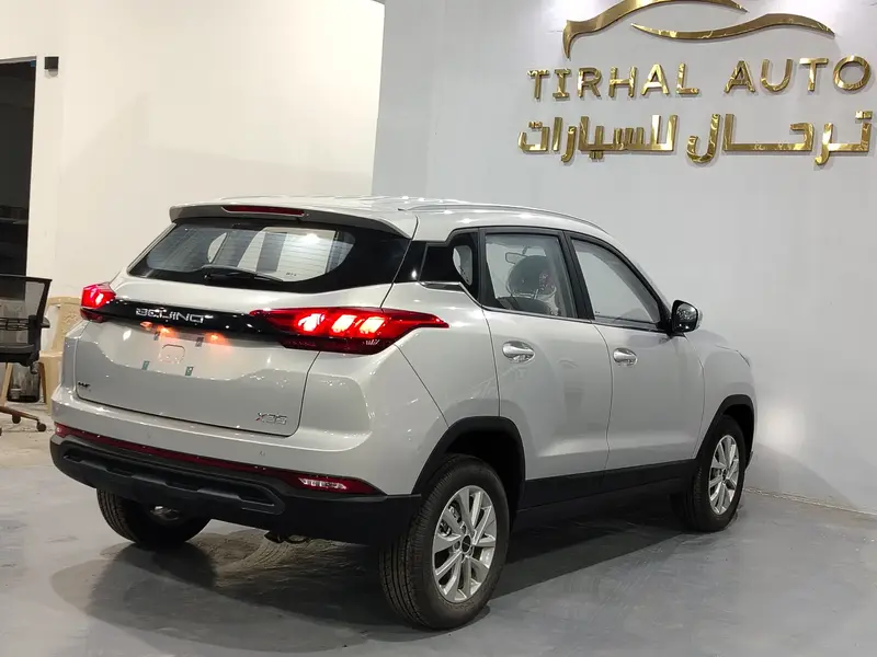 BAIC X35 2025