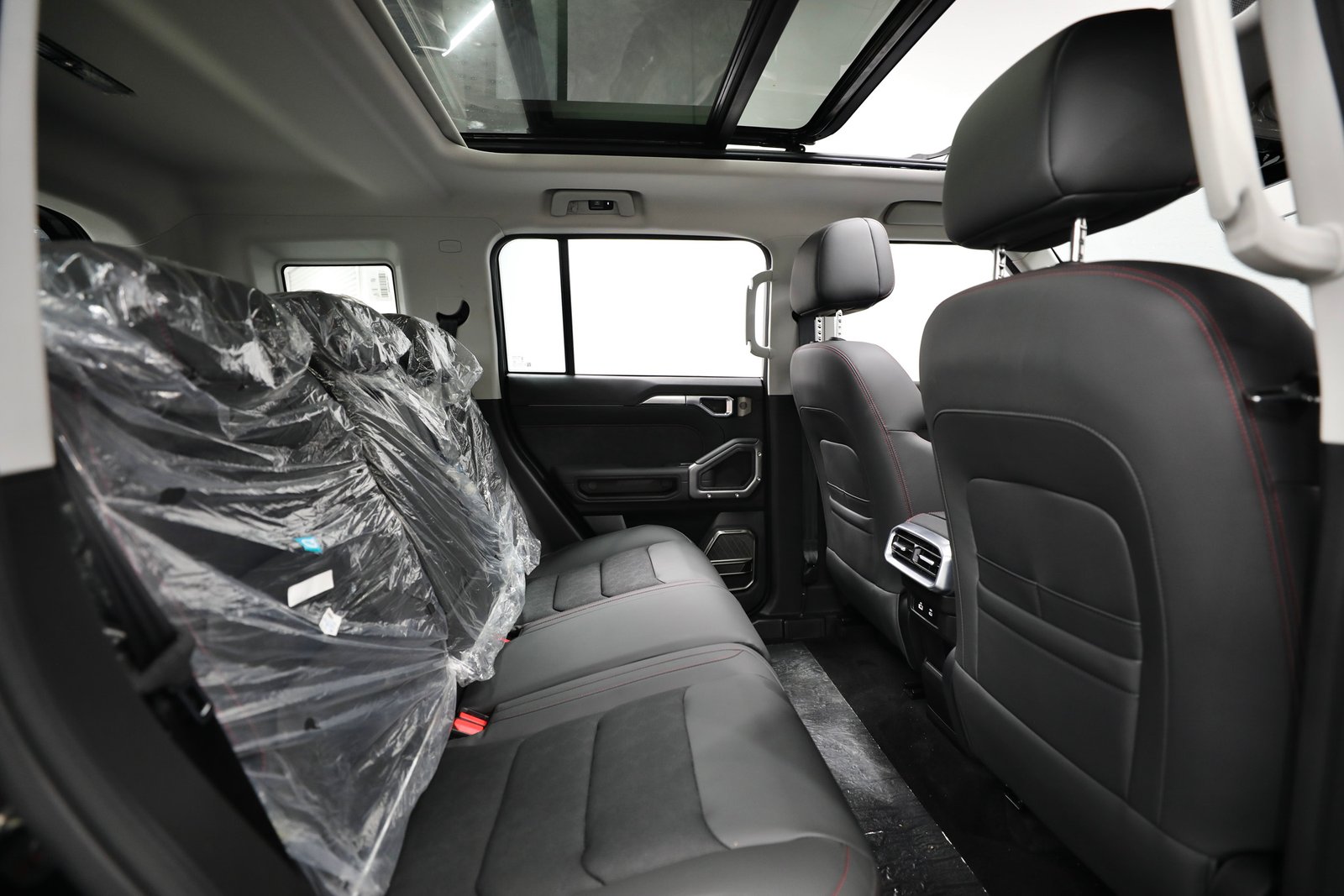 Jetour T2 | Brand New | 1,900 AED Monthly | Free Insurance and Registration