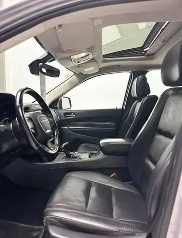Discover undefined undefined Exterior Interior Images.Find all aspects and details of cars.