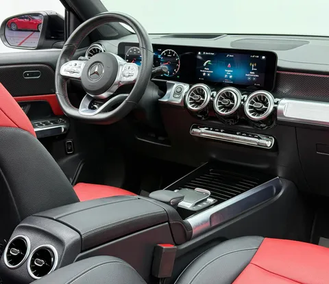 Mercedes-Benz GLB 250 4MATIC 2022