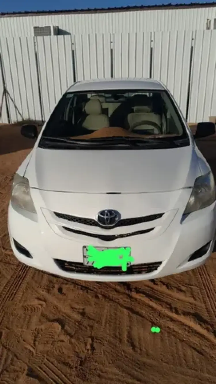 toyota toyota-yaris image Toyota Yaris 1.3L SE 2010