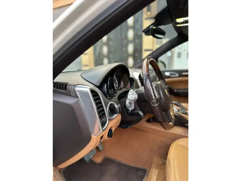 Porsche Cayenne 2013