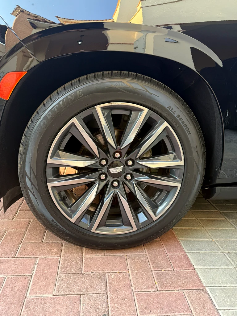 كاديلاك اسكاليد 2021