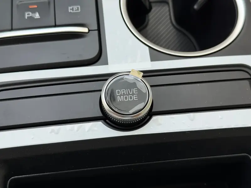 KIA K5 2025