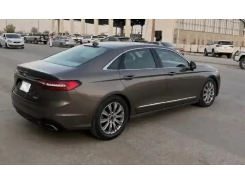 Discover undefined undefined Exterior Interior Images.Find all aspects and details of cars.