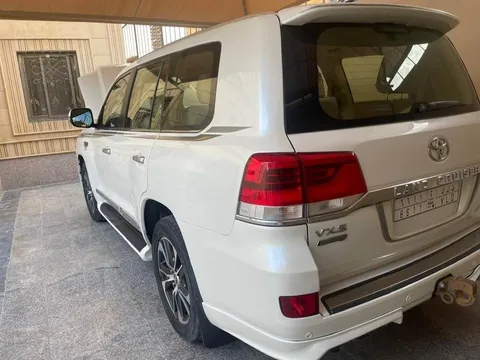 Toyota Land Cruiser 2020