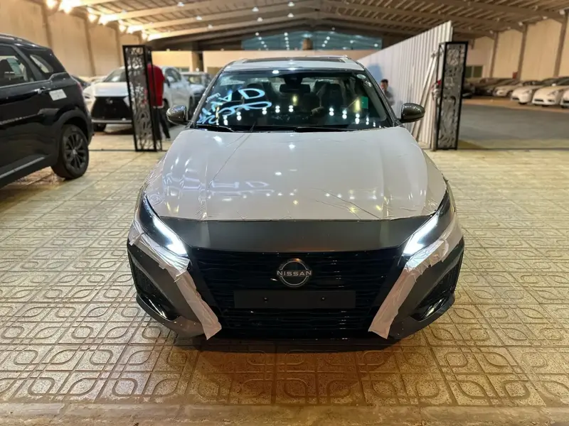 Nissan Altima 2024