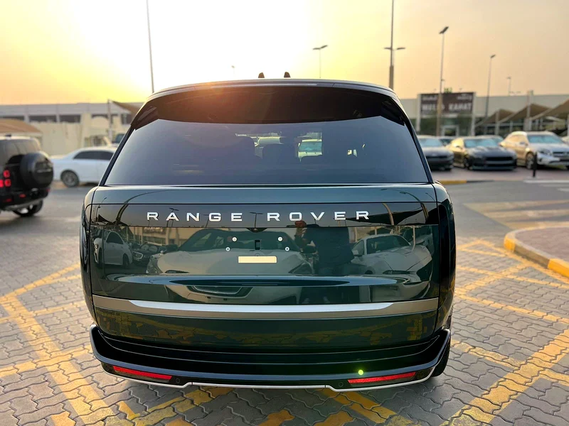 لاند روفر رينج روفر 2025