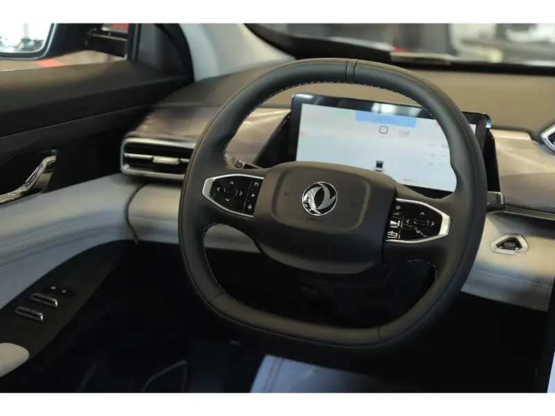Discover undefined undefined Exterior Interior Images.Find all aspects and details of cars.