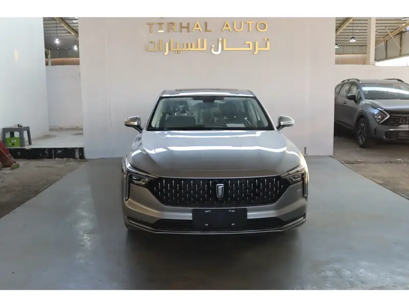 Discover undefined undefined Exterior Interior Images.Find all aspects and details of cars.
