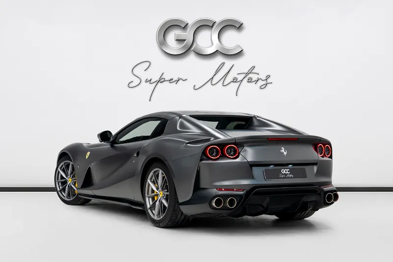 فيراري 812 GTS 2022