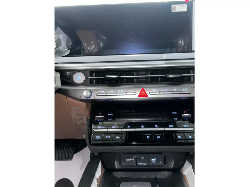 Hyundai Azera 2025