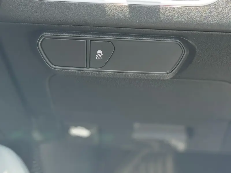 KIA K4 2025