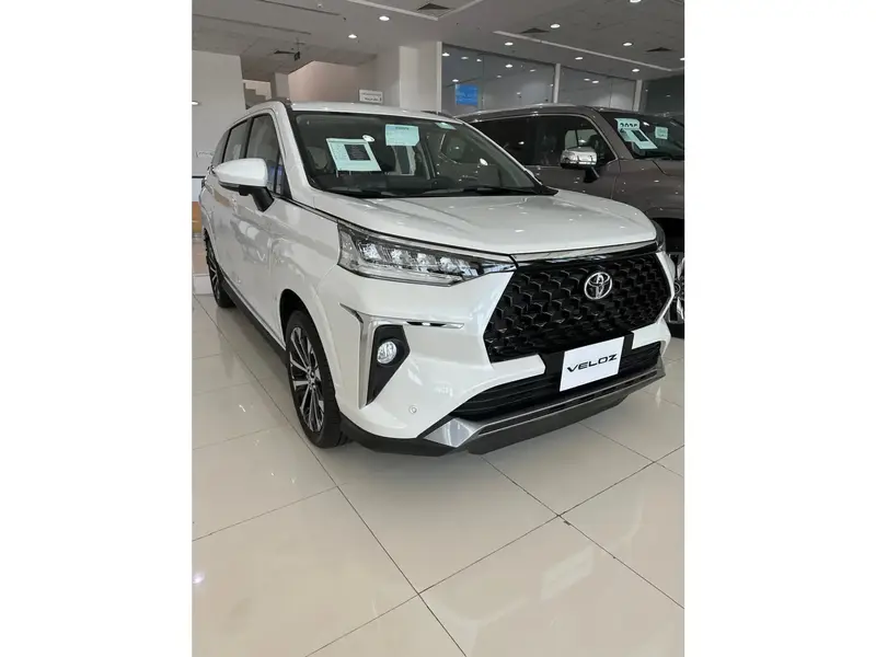 Toyota VELOZ 2025