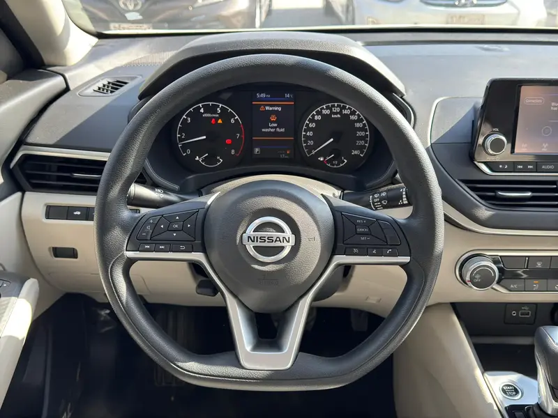 Nissan Altima 2022