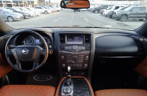 Discover undefined undefined Exterior Interior Images.Find all aspects and details of cars.