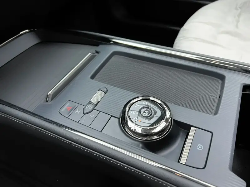 Ford Taurus 2025