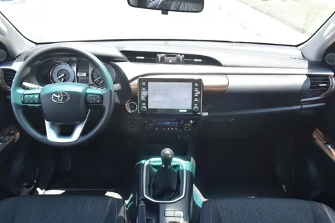 New Toyota Hilux 2025