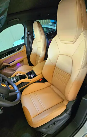 Discover undefined undefined Exterior Interior Images.Find all aspects and details of cars.